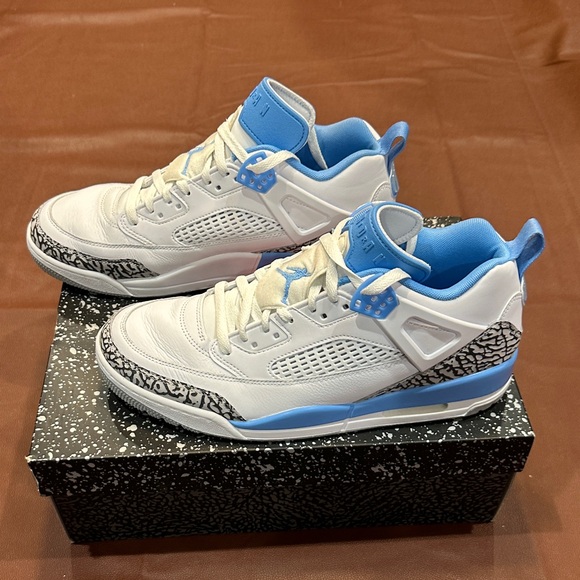 Jordan Other - Jordan Men’s White and University Blue Retro Basketball Sneakers